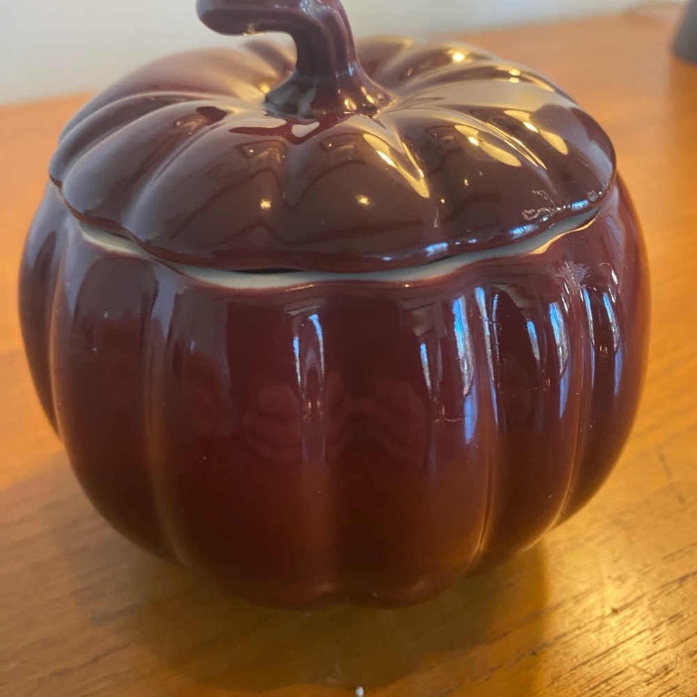 Le Creuset Pumpkin Mug with Lid - Rhône - Picture 4 of 9
